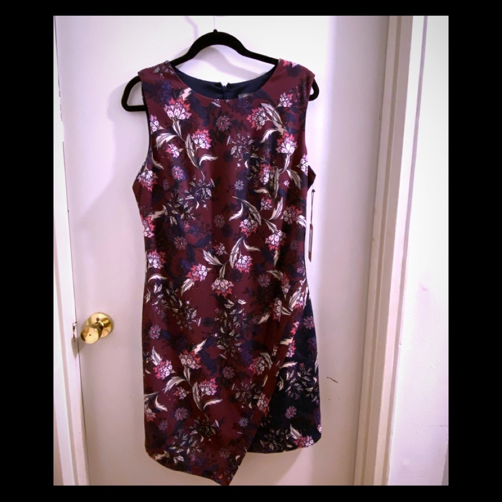 NWT Vince Camuto Burgundy Floral Midi Dress